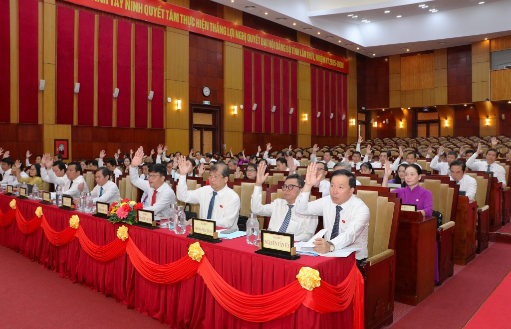 Tây Ninh thông qua nhiều quyết sách quan trọng tại Kỳ họp thứ 5