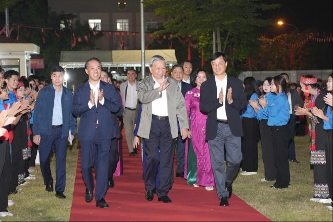 Tổng Bí thư Tô Lâm dự Ngày hội Đại đoàn kết phường Thượng Cát