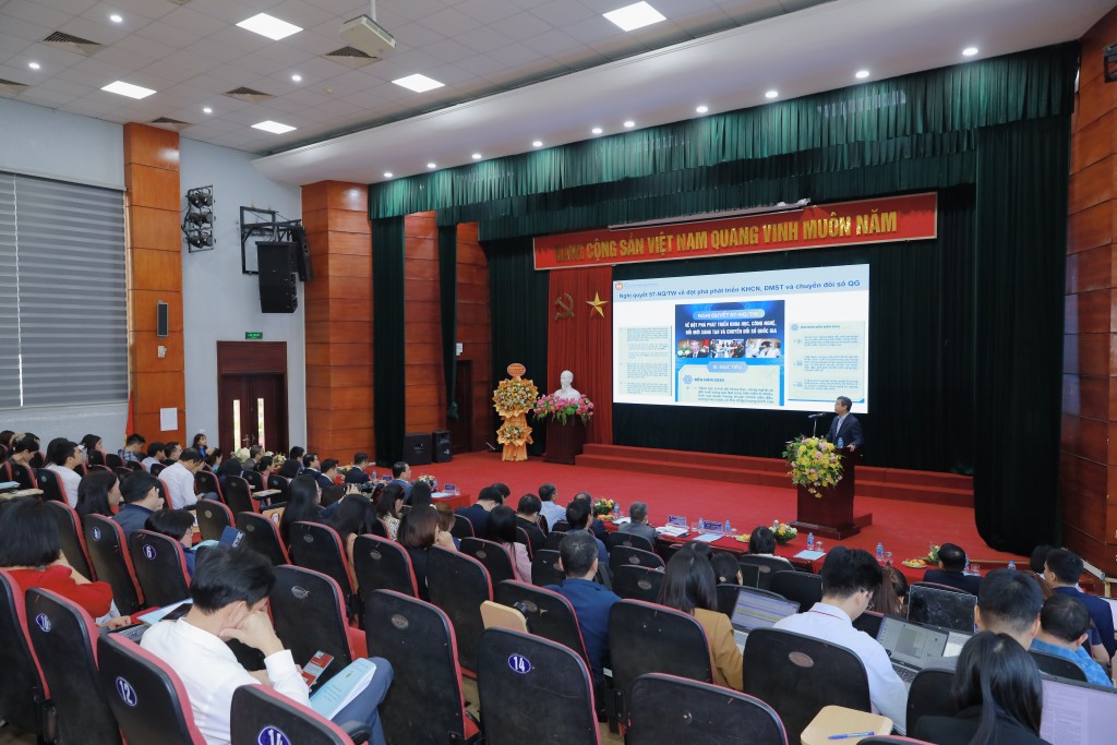 Toàn cảnh hội thảo