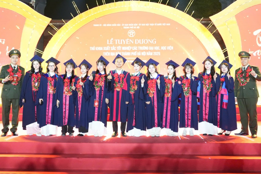 Thủ khoa xuất sắc tốt nghiệp các trường đại học, học viện trên địa bàn thành phố Hà Nội năm 2025 Thủ khoa xuất sắc tốt nghiệp các trường đại học, học viện trên địa bàn thành phố Hà Nội năm 2025