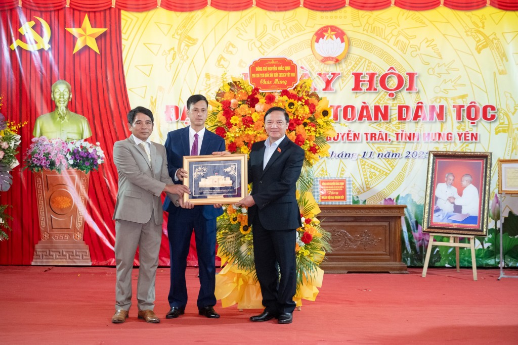 Lan tỏa tinh thần đại đoàn kết toàn dân tộc tại khu dân cư Đới Khê