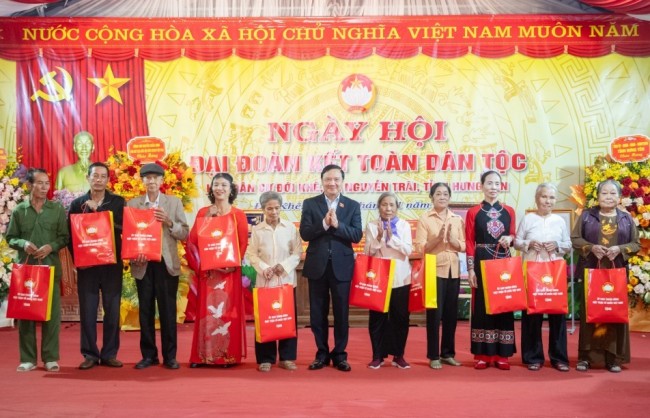 Lan tỏa tinh thần đại đoàn kết toàn dân tộc tại khu dân cư Đới Khê