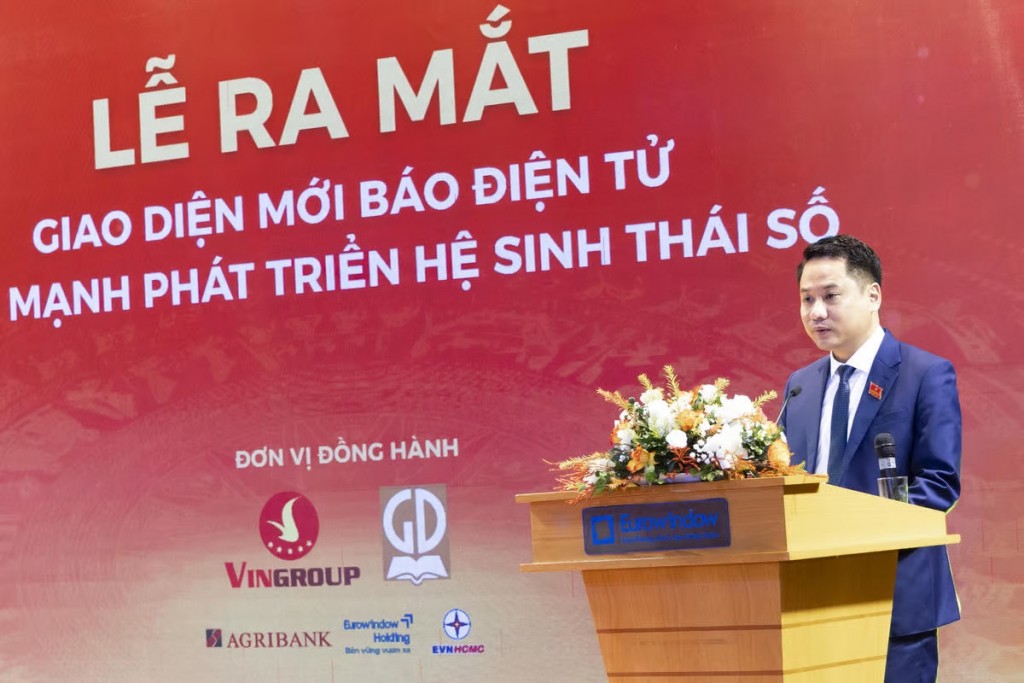 Lễ ra mắt giao diện mới và hệ sinh thái số Báo Đại đoàn kết Lễ ra mắt giao diện mới và hệ sinh thái số Báo Đại đoàn kết