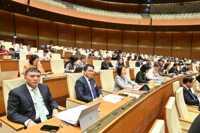 Ứng dụng VNeID để lập danh sách, in thẻ cử tri