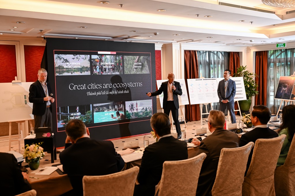 Các phiên trình bày diễn ra trong không khí chuyên nghiệp và cởi mở, sôi nổi nhằm tìm ra phương án thiết kế xứng tầm với quy mô của CHKQT Gia Bình