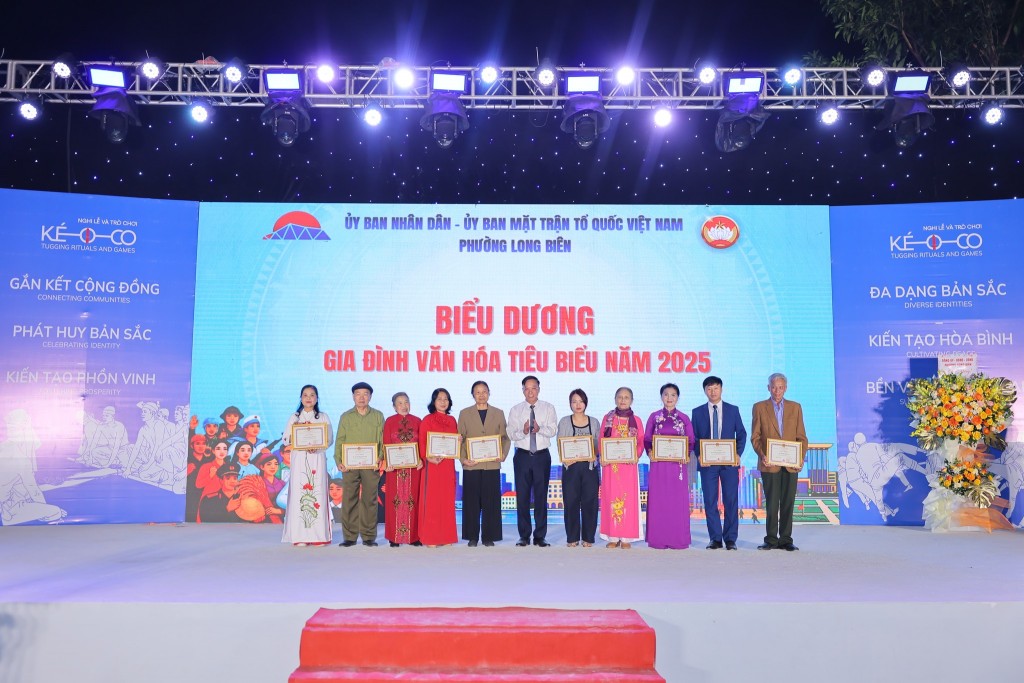 Ngày hội gắn kết cộng đồng bồi đắp sức mạnh đoàn kết dân tộc Ngày hội gắn kết cộng đồng bồi đắp sức mạnh đoàn kết dân tộc