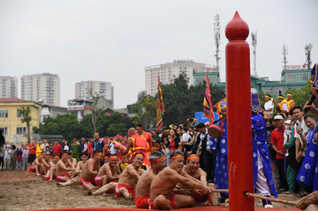 Viết tiếp câu chuyện kết nối văn hóa, gìn giữ di sản Viết tiếp câu chuyện kết nối văn hóa, gìn giữ di sản