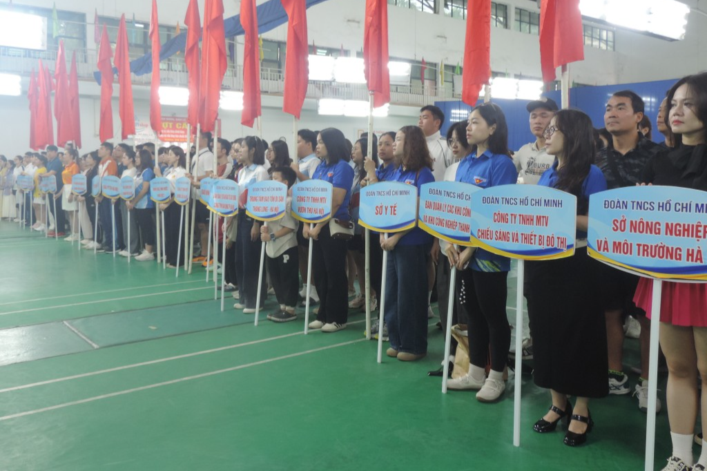 Sức trẻ bùng nổ tại hội khỏe thanh niên UBND thành phố Hà Nội Sức trẻ bùng nổ tại hội khỏe thanh niên UBND thành phố Hà Nội