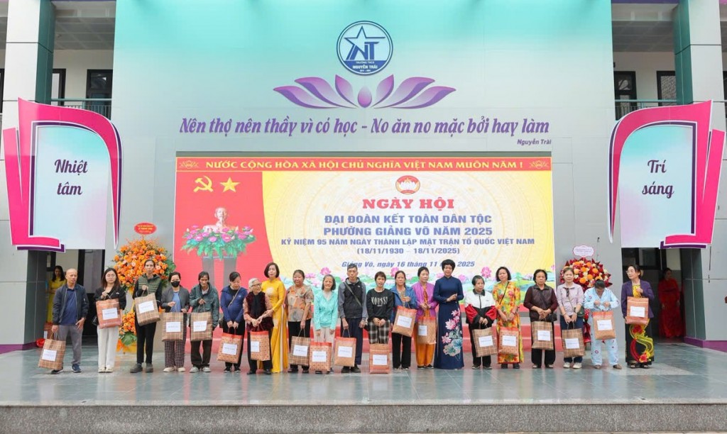 Phường Giảng Võ phát huy sức mạnh khối đại đoàn kết toàn dân tộc Phường Giảng Võ phát huy sức mạnh khối đại đoàn kết toàn dân tộc