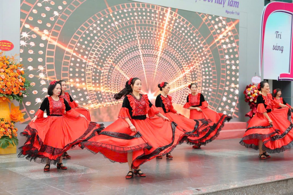 Phường Giảng Võ phát huy sức mạnh khối đại đoàn kết toàn dân tộc Phường Giảng Võ phát huy sức mạnh khối đại đoàn kết toàn dân tộc