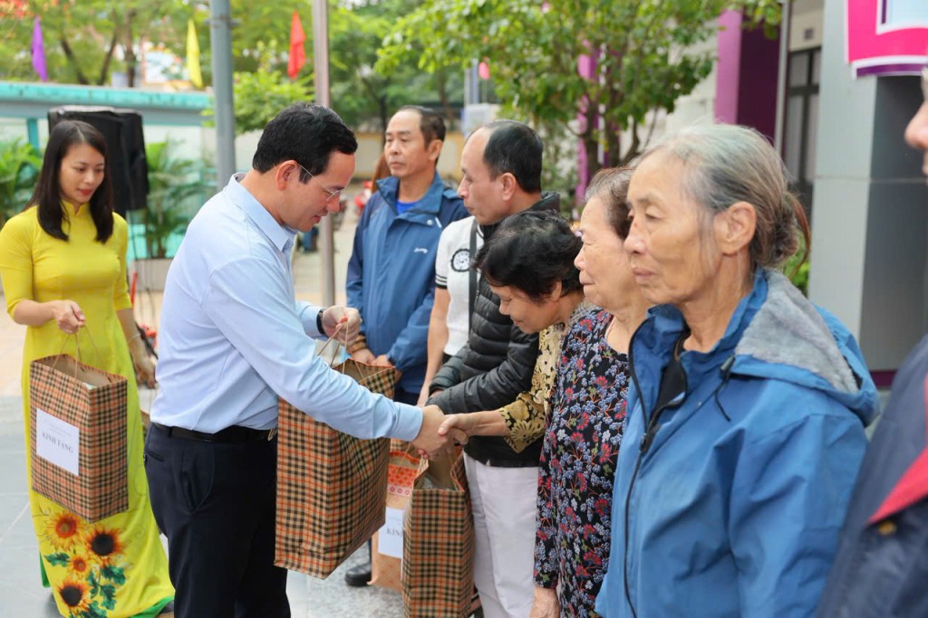 Phường Giảng Võ phát huy sức mạnh khối đại đoàn kết toàn dân tộc