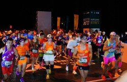 Hơn 3.000 VĐV tham dự giải chạy “Yên Tử Heritage Marathon 2025 - Chạm vùng di sản”