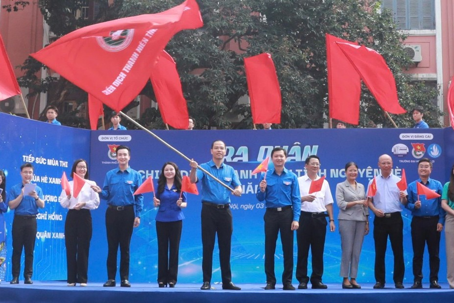 Lễ ra quân Chiến dịch Thanh niên tình nguyện hè 2025 của tuổi trẻ Thủ đô Lễ ra quân Chiến dịch Thanh niên tình nguyện hè 2025 của tuổi trẻ Thủ đô