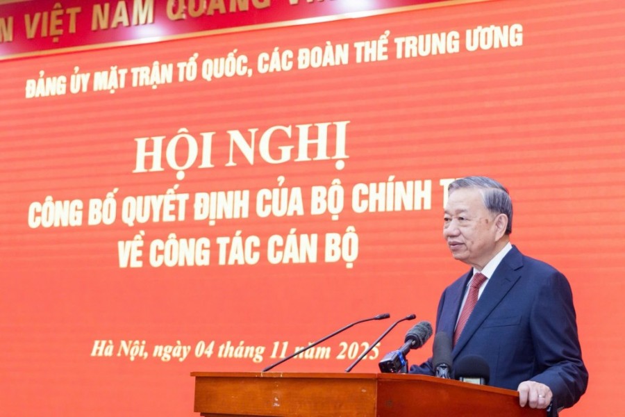 Tổng Bí thư Tô Lâm giao nhiệm vụ cho tân Bí thư Đảng ủy MTTQ, các đoàn thể Trung ương