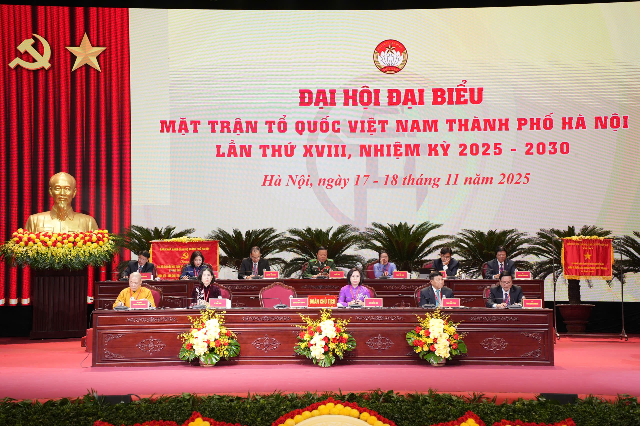 Thể hiện trách nhiệm của Nhân dân Thủ đô với công tác Mặt trận Thể hiện trách nhiệm của Nhân dân Thủ đô với công tác Mặt trận