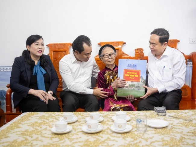 Bức tranh sáng về an sinh xã hội