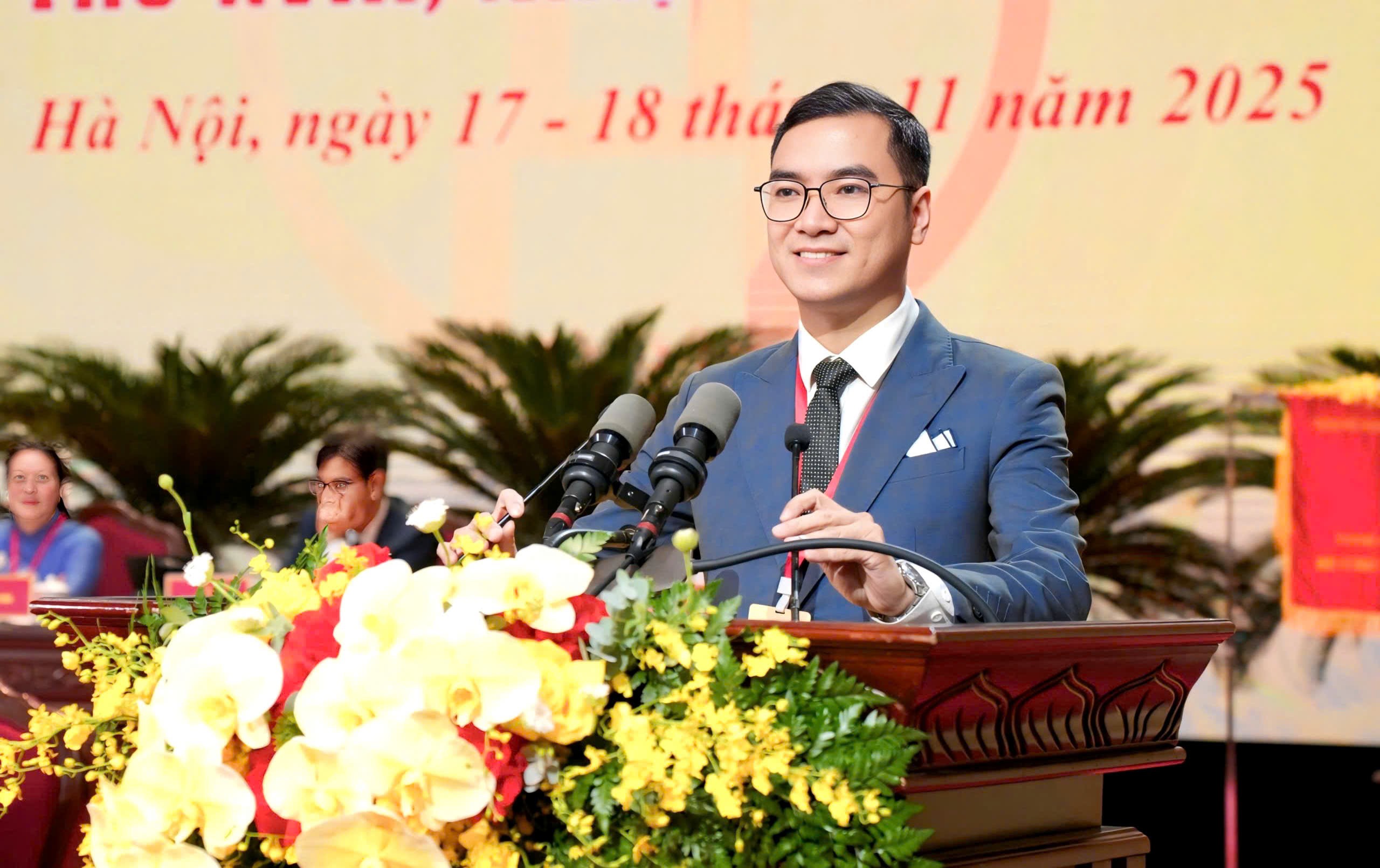 Tuổi trẻ Thủ đô tiên phong, xung kích trong kỷ nguyên mới Tuổi trẻ Thủ đô tiên phong, xung kích trong kỷ nguyên mới