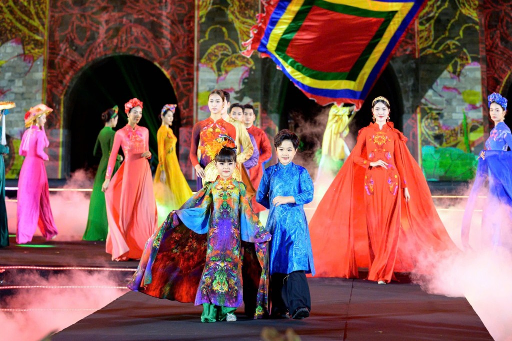 “Pháo đài văn hóa” của khối đại đoàn kết toàn dân tộc “Pháo đài văn hóa” của khối đại đoàn kết toàn dân tộc