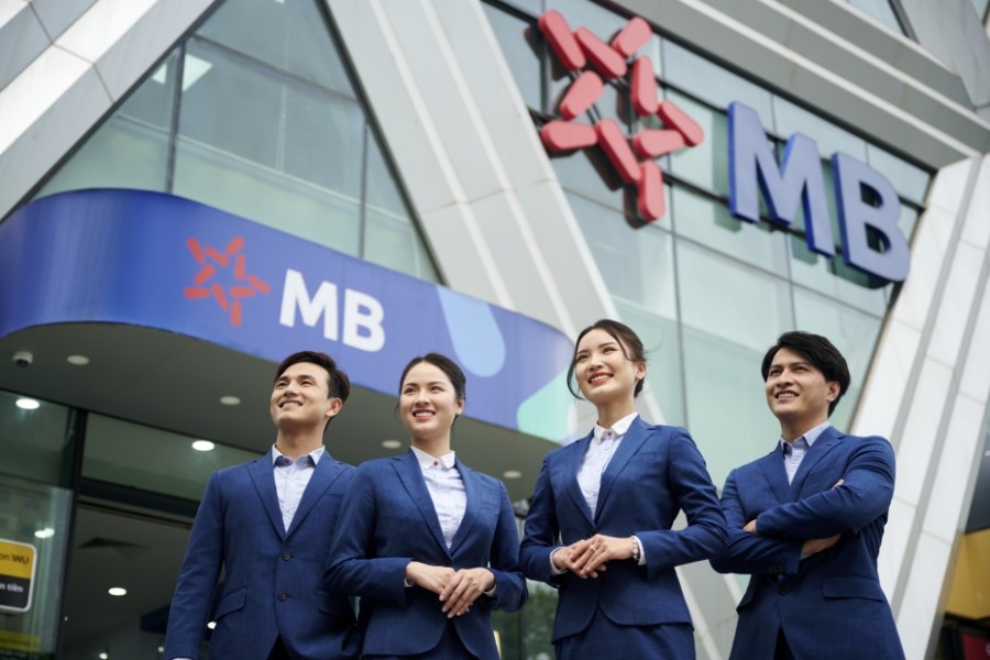 Hành trình 31 năm gieo niềm tin, gặt hạnh phúc của MB Hành trình 31 năm gieo niềm tin, gặt hạnh phúc của MB