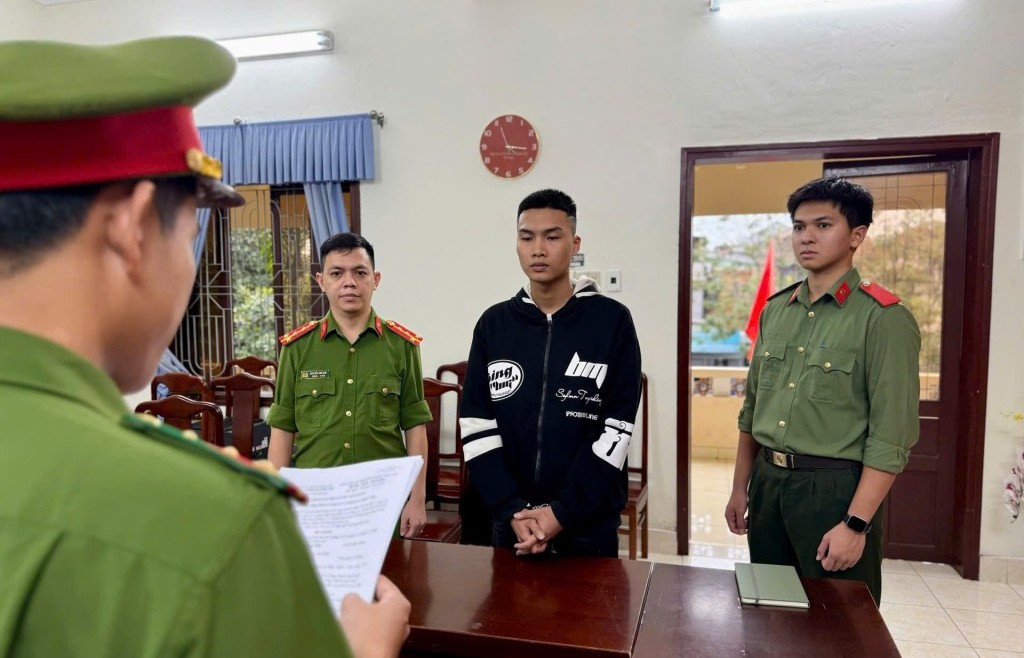 TP Huế: Khởi tố đối tượng phê ma túy gây tai nạn chết người