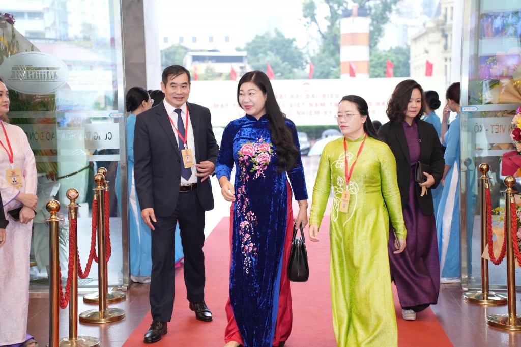 Phiên trọng thể Đại hội MTTQ TP Việt Nam Hà Nội khoá XVIII Phiên trọng thể Đại hội MTTQ TP Việt Nam Hà Nội khoá XVIII