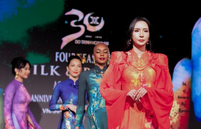 Đạo diễn Đỗ Bảo Ngọc đưa văn hóa Việt lên sân khấu thế giới