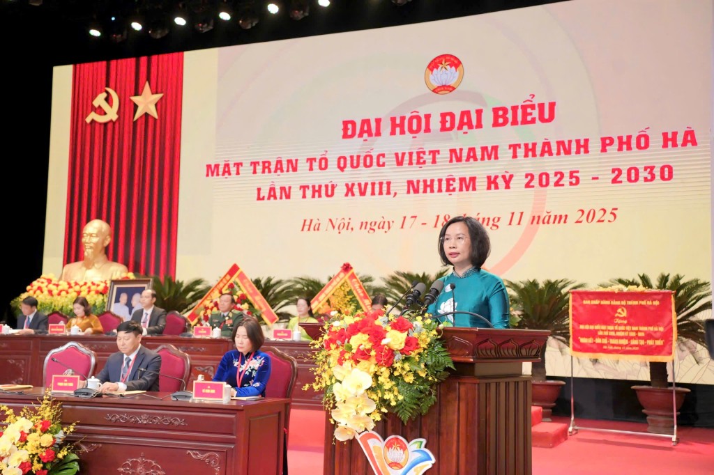 Thảo luận với tinh thần nhìn xa, nghĩ lớn, làm mới chính mình Thảo luận với tinh thần nhìn xa, nghĩ lớn, làm mới chính mình