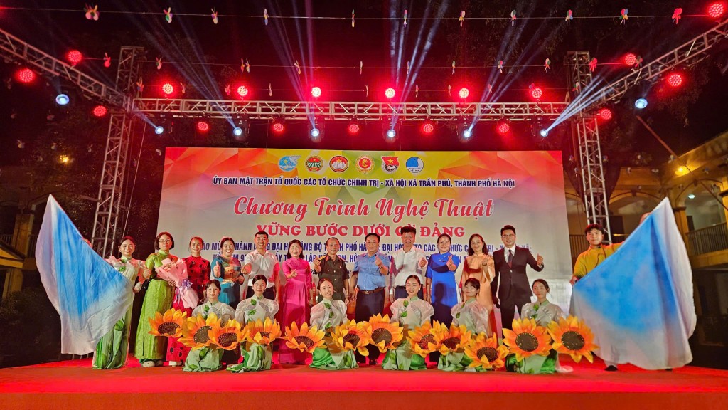 Tại xã Trần Phú, Đoàn Thanh niên luôn là lực lượng tiên phong trong việc lan tỏa tinh thần đoàn kết, xây dựng đời sống văn hóa