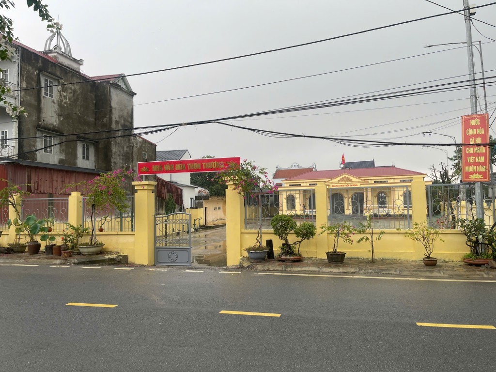 Nhà văn hóa thôn được xây dựng sạch, đẹp để người dân sinh hoạt cộng đồng