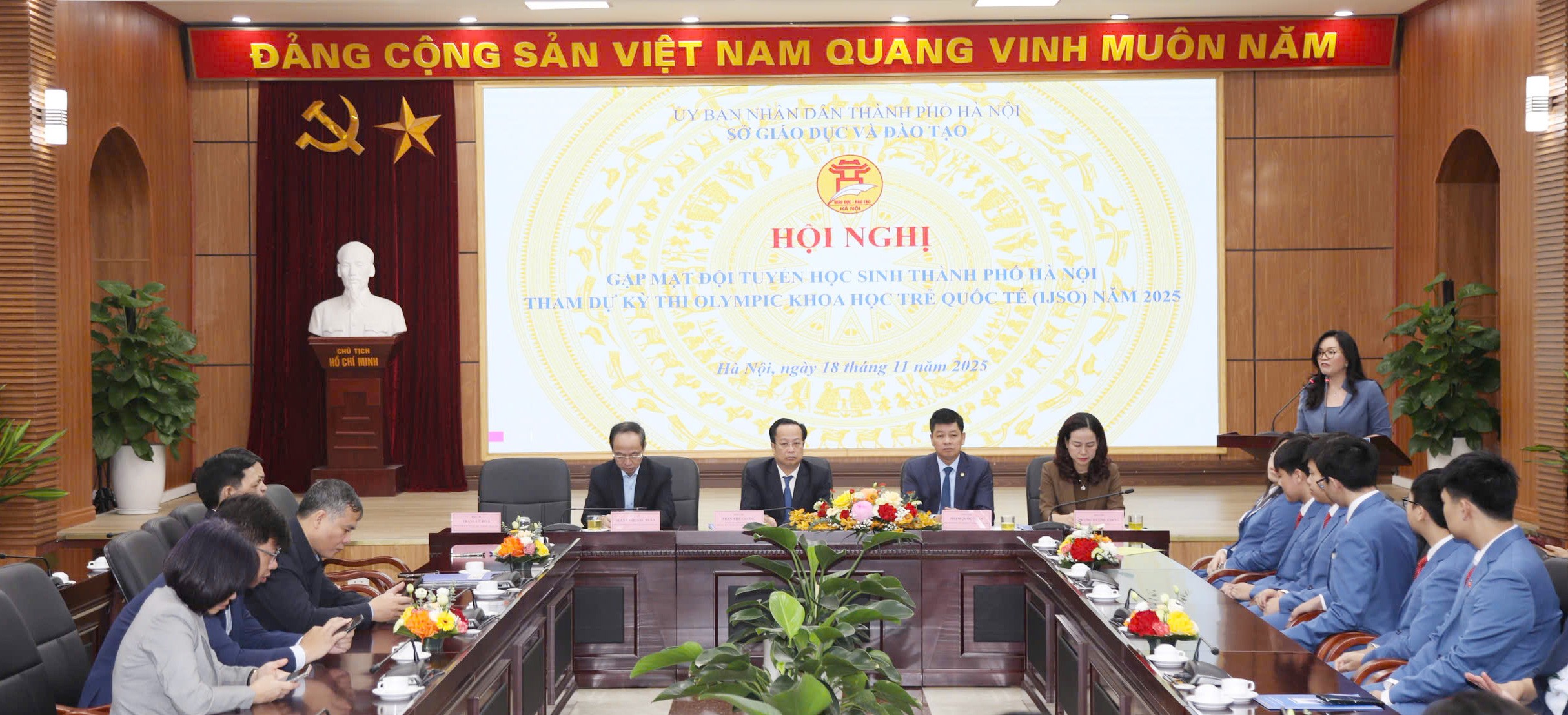 Toàn cảnh hội nghị Toàn cảnh hội nghị