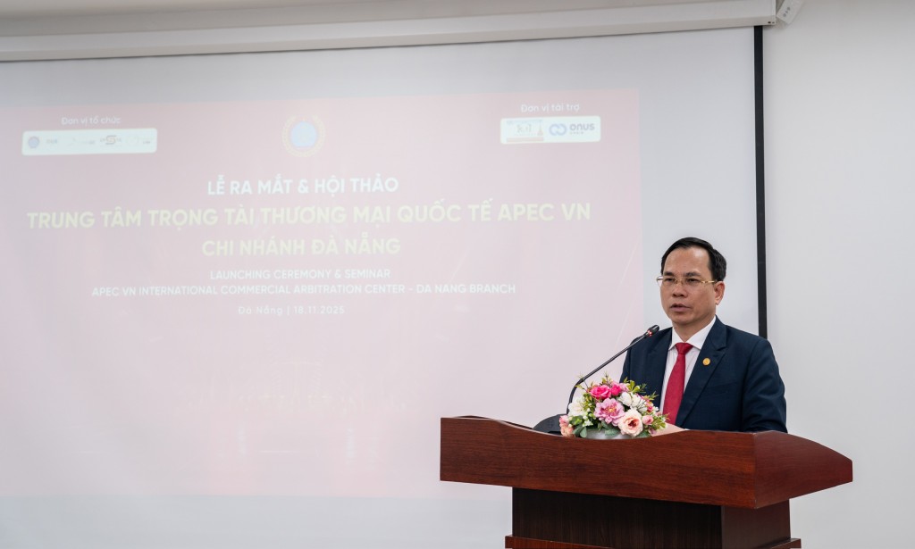 Giám đốc Sở Khoa học và Công nghệ TP Đà Nẵng Nguyễn Thanh Hồng phát biểu tại lễ ra mắt (Ảnh Đ.Minh)