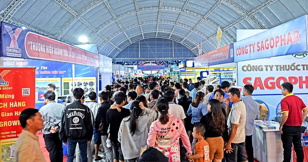 Ngày hội Cua Cà Mau 2025 thu hút hơn 30.000 lượt khách