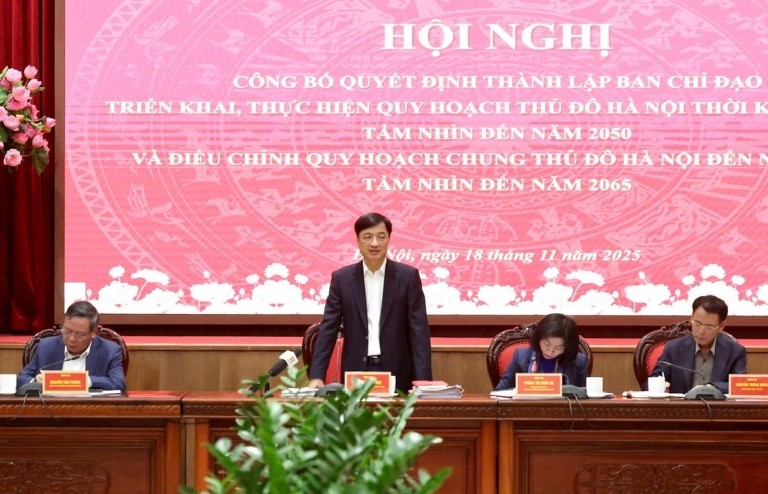 Khẩn trương xây dựng thể chế, chính sách đặc thù phát triển Thủ đô