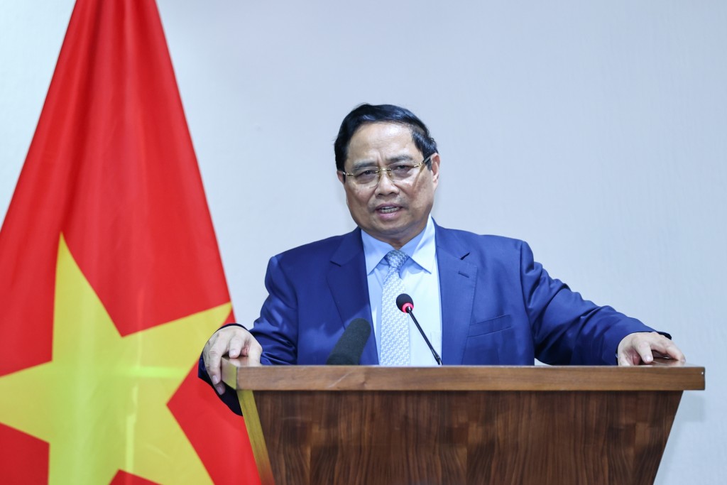 Thủ tướng Chính phủ Phạm Minh Chính thông tin tới bà con về tình hình trong nước, đặc biệt là những thành tựu đạt được kể từ khi Đổi mới - Ảnh: VGP/Nhật Bắc Thủ tướng Chính phủ Phạm Minh Chính thông tin tới bà con về tình hình trong nước, đặc biệt là những thành tựu đạt được kể từ khi Đổi mới - Ảnh: VGP/Nhật Bắc