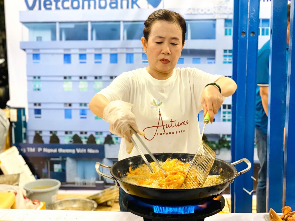 Không gian ẩm thực Cà Mau tạo sức hút lớn tại TP Hồ Chí