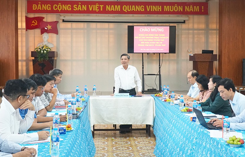 HĐND TP Cần Thơ làm việc với Trung tâm Giáo dục Thường xuyên