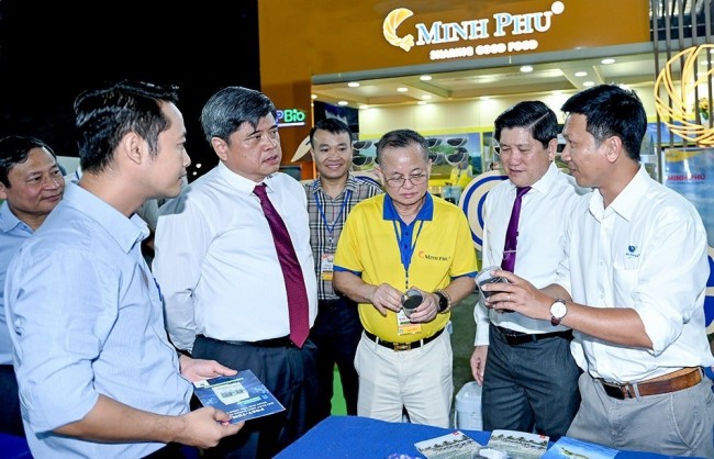 Ngày hội Cua Cà Mau 2025 thu hút hơn 30.000 lượt khách