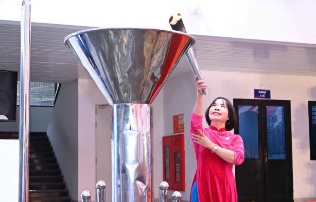 Trường THCS Khương Thượng: 50 năm thắp sáng tri thức, vững bước vươn xa