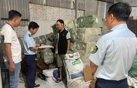 TP Hồ Chí Minh siết chặt quản lý hàng thiết yếu dịp cuối năm