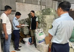 TP Hồ Chí Minh siết chặt quản lý hàng thiết yếu dịp cuối năm