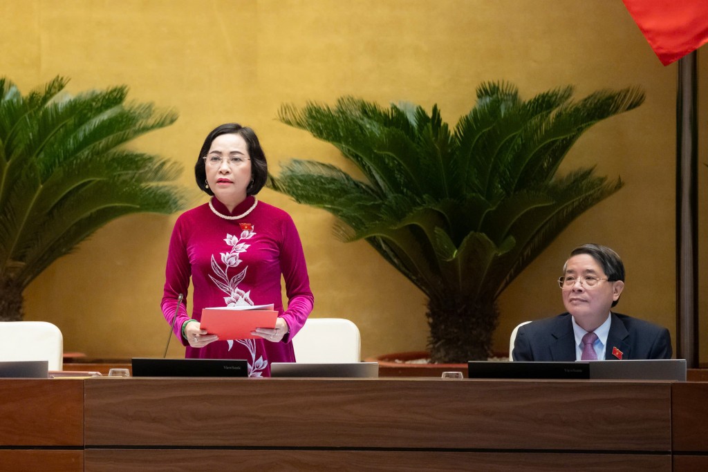 Quyết tâm hoàn thiện thể chế để giáo dục phát triển mạnh mẽ