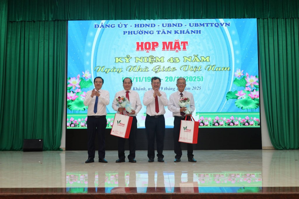 Không khí tri ân nhà giáo lan tỏa tại TP Hồ Chí Minh Không khí tri ân nhà giáo lan tỏa tại TP Hồ Chí Minh