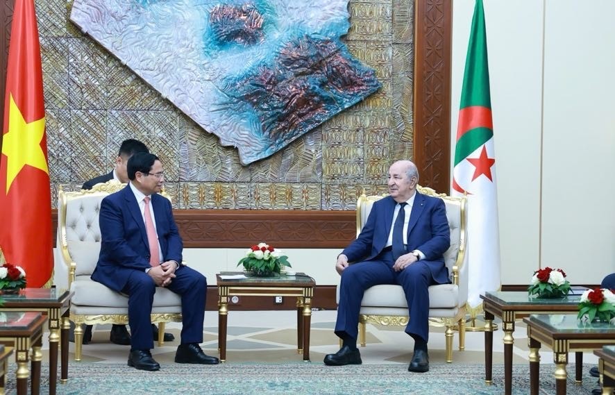 Thủ tướng Phạm Minh Chính hội kiến Tổng thống Algeria