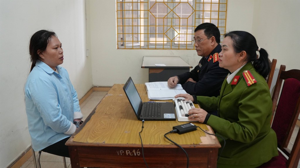 Đối tượng Chảo Mùi Mủi tại cơ quan Công an Đối tượng Chảo Mùi Mủi tại cơ quan Công an