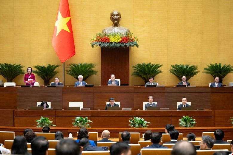 Đại biểu Quốc hội đề nghị cung cấp sách giáo khoa miễn phí trong năm học tới