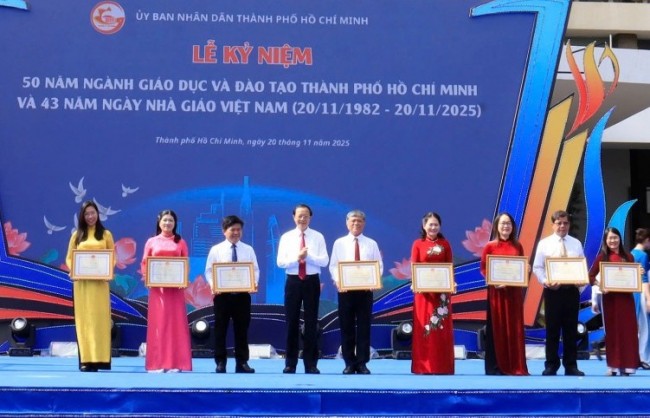 50 năm ngành Giáo dục TP Hồ Chí Minh tiên phong đổi mới