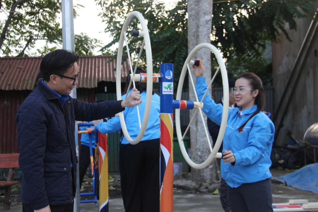 Không gian thể thao hiện đại “thắp lửa” rèn luyện cho thanh thiếu nhi