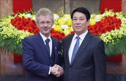 Chủ tịch nước Lương Cường tiếp Chủ tịch Thượng viện Cộng hòa Séc