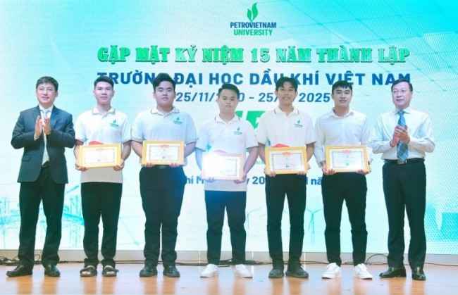 15 năm vững bước, kiến tạo tương lai năng lượng