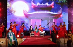 Đêm hội Sparkling - thanh âm truyền thống hòa cùng hơi thở hiện đại